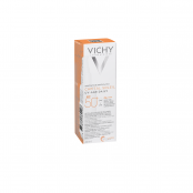 VICHY CAPITAL SOLEIL UV-AGE Denní fluid proti fotostárnutí SPF 50+ 40 ml
